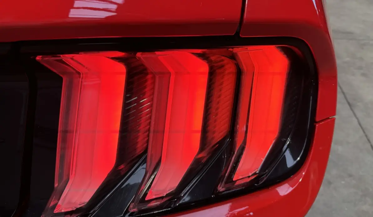 Ford Mustang GT Fastback 5.0 V8 450ch BVM