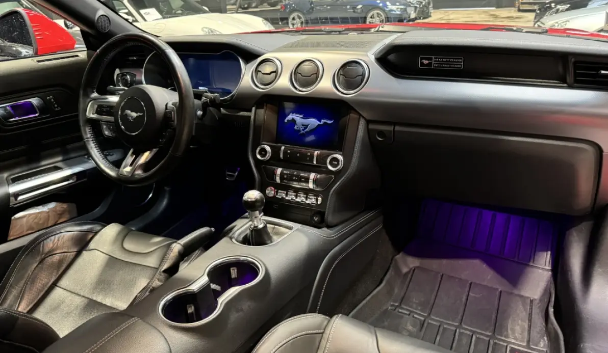 Ford Mustang GT Fastback 5.0 V8 450ch BVM