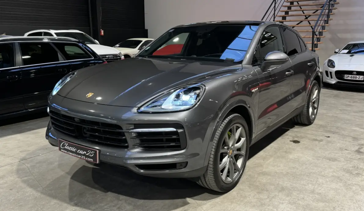 Porsche Cayenne coupé E-Hybrid 3.0 V6 462 ch 