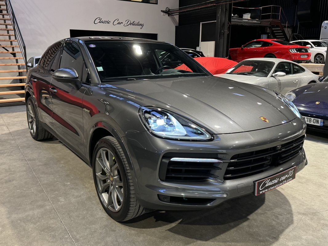 Porsche Cayenne coupé E-Hybrid 3.0 V6 462 ch 