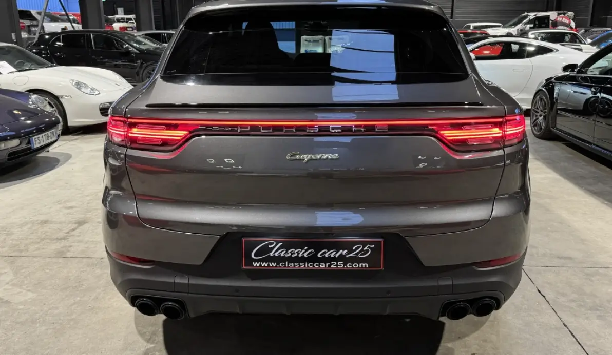 Porsche Cayenne coupé E-Hybrid 3.0 V6 462 ch 