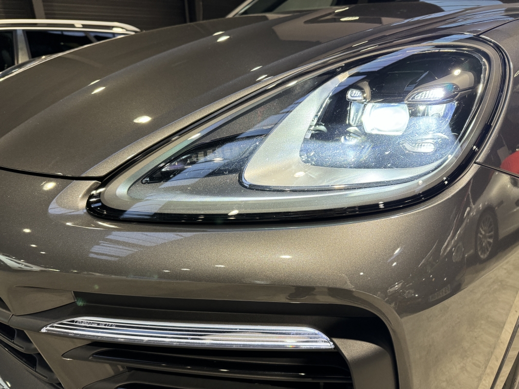 Porsche Cayenne coupé E-Hybrid 3.0 V6 462 ch 