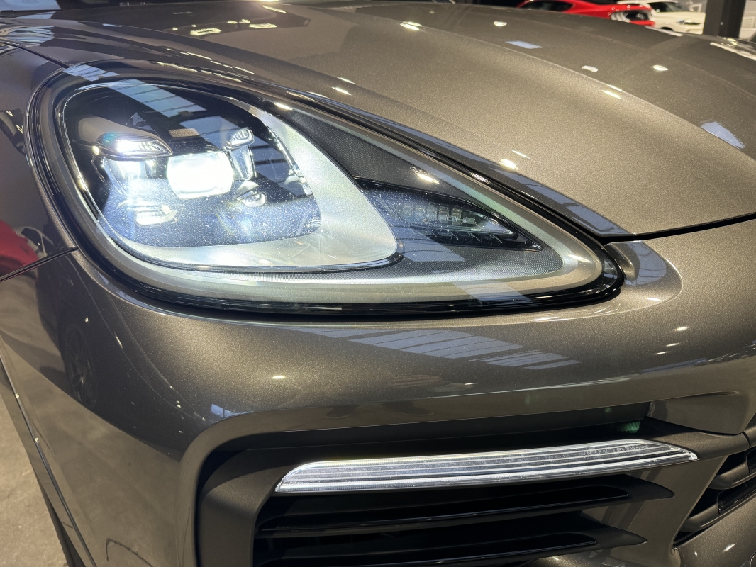 Porsche Cayenne coupé E-Hybrid 3.0 V6 462 ch 