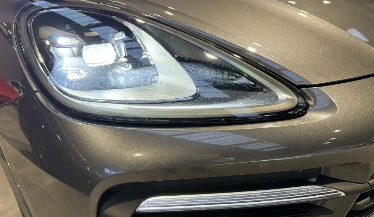 Porsche Cayenne coupé E-Hybrid 3.0 V6 462 ch 