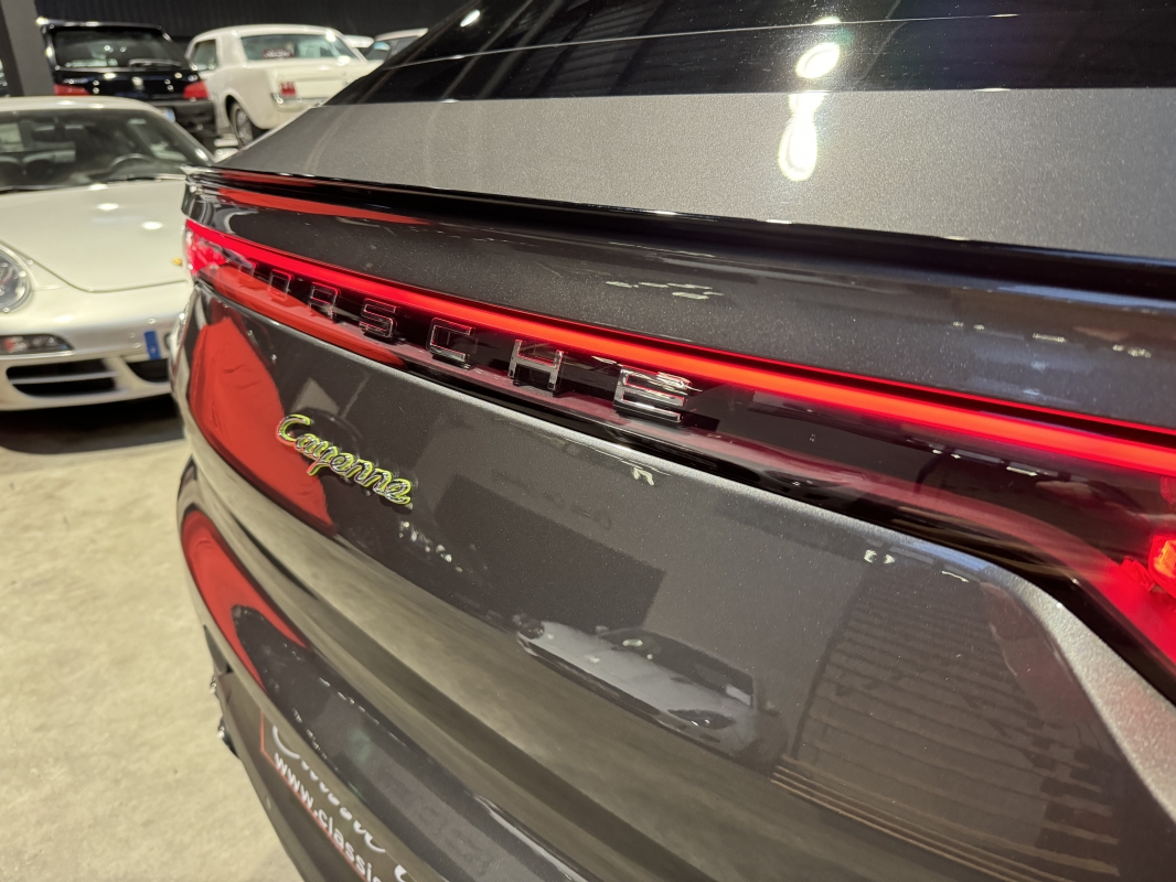 Porsche Cayenne coupé E-Hybrid 3.0 V6 462 ch 