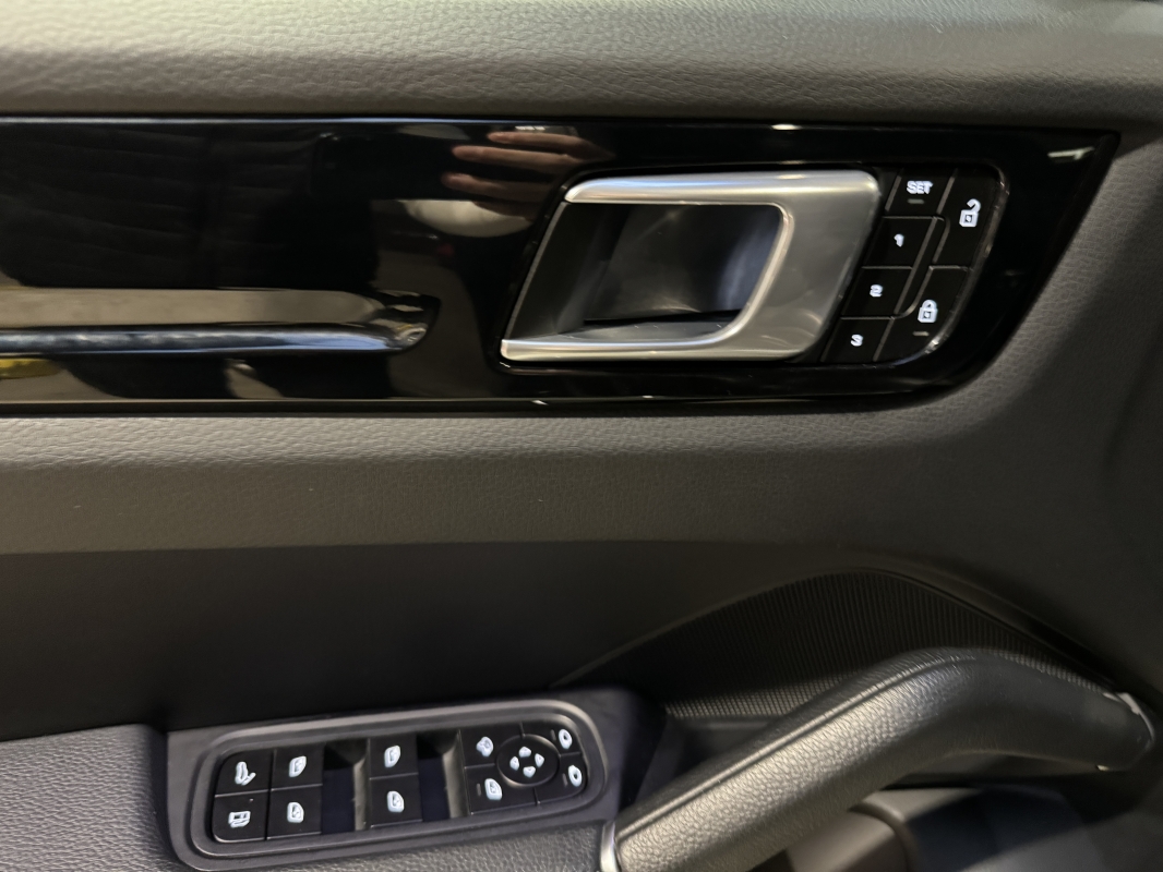 Porsche Cayenne coupé E-Hybrid 3.0 V6 462 ch 
