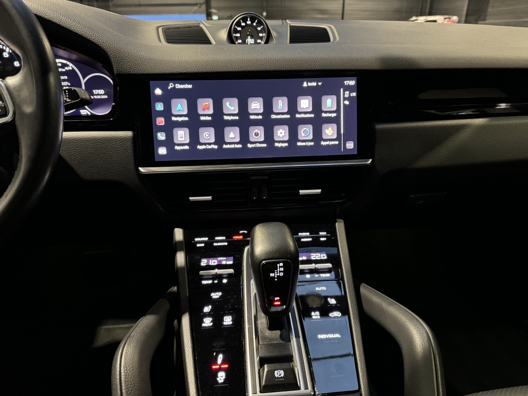 Porsche Cayenne coupé E-Hybrid 3.0 V6 462 ch 