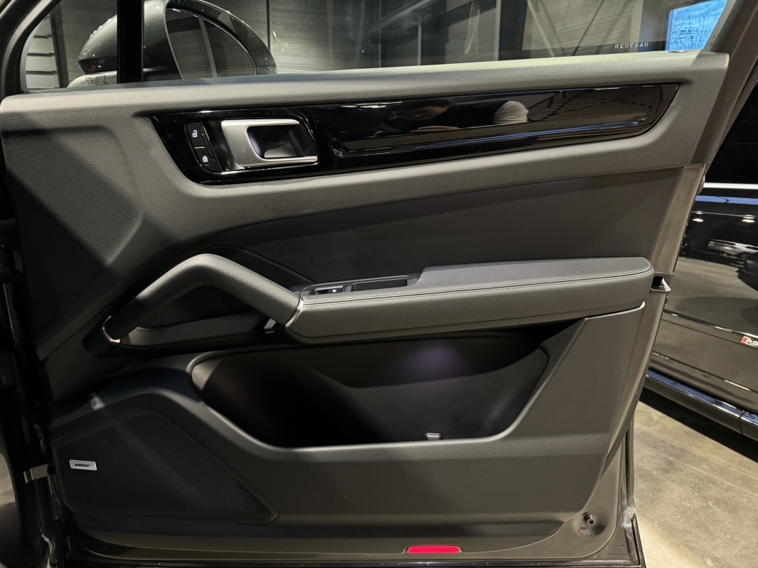 Porsche Cayenne coupé E-Hybrid 3.0 V6 462 ch 