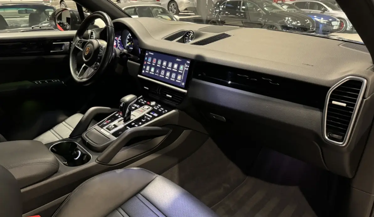 Porsche Cayenne coupé E-Hybrid 3.0 V6 462 ch 
