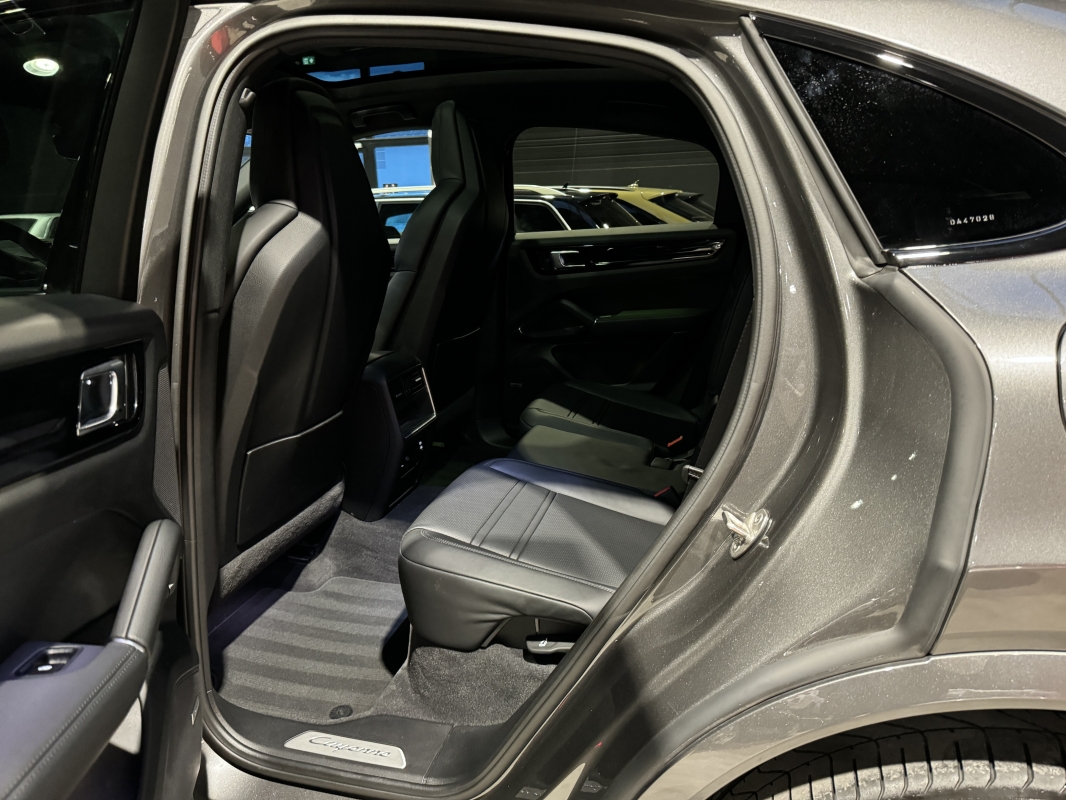Porsche Cayenne coupé E-Hybrid 3.0 V6 462 ch 