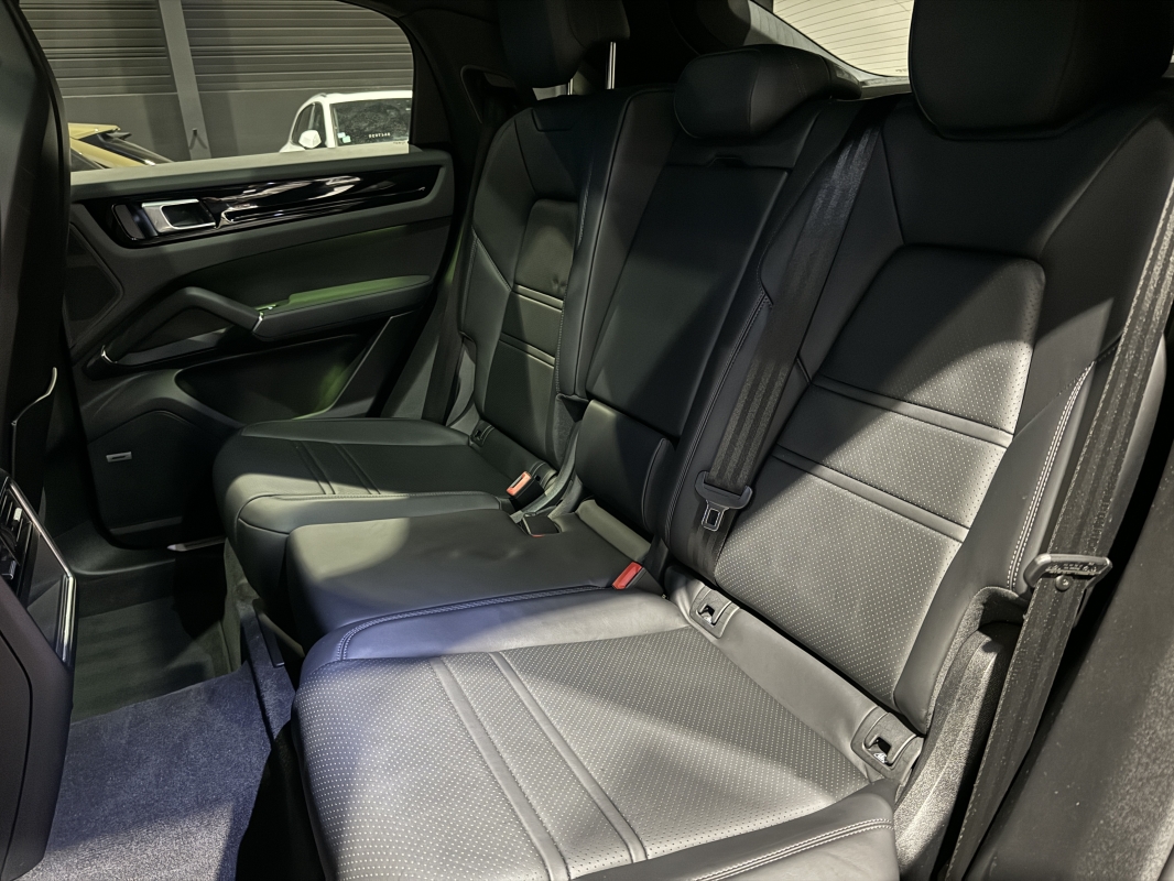 Porsche Cayenne coupé E-Hybrid 3.0 V6 462 ch 