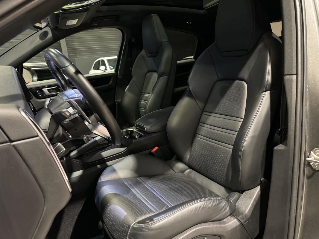 Porsche Cayenne coupé E-Hybrid 3.0 V6 462 ch 