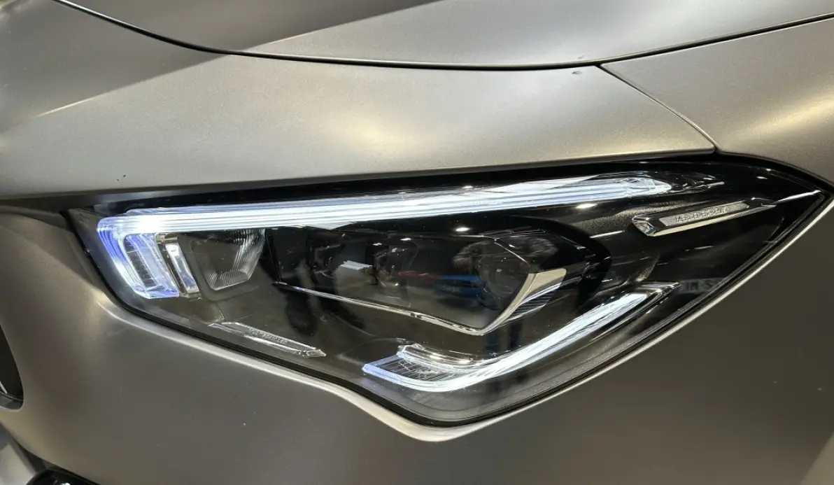 Mercedes CLA Shooting Brake  45s AMG Shooting brake 421 ch 4 Matic+