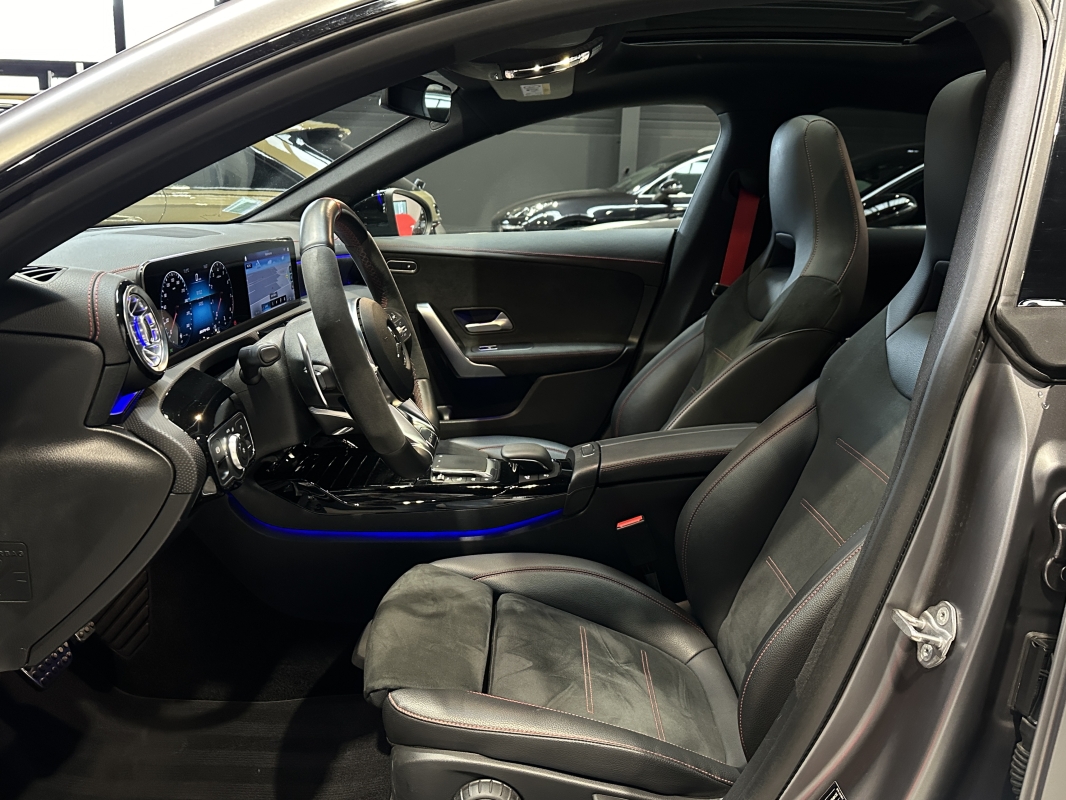 Mercedes CLA Shooting Brake  45s AMG Shooting brake 421 ch 4 Matic+