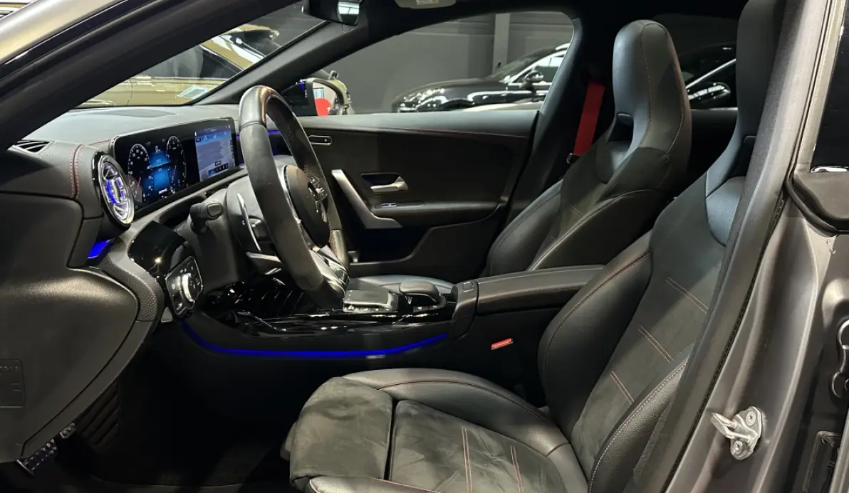 Mercedes CLA Shooting Brake  45s AMG Shooting brake 421 ch 4 Matic+