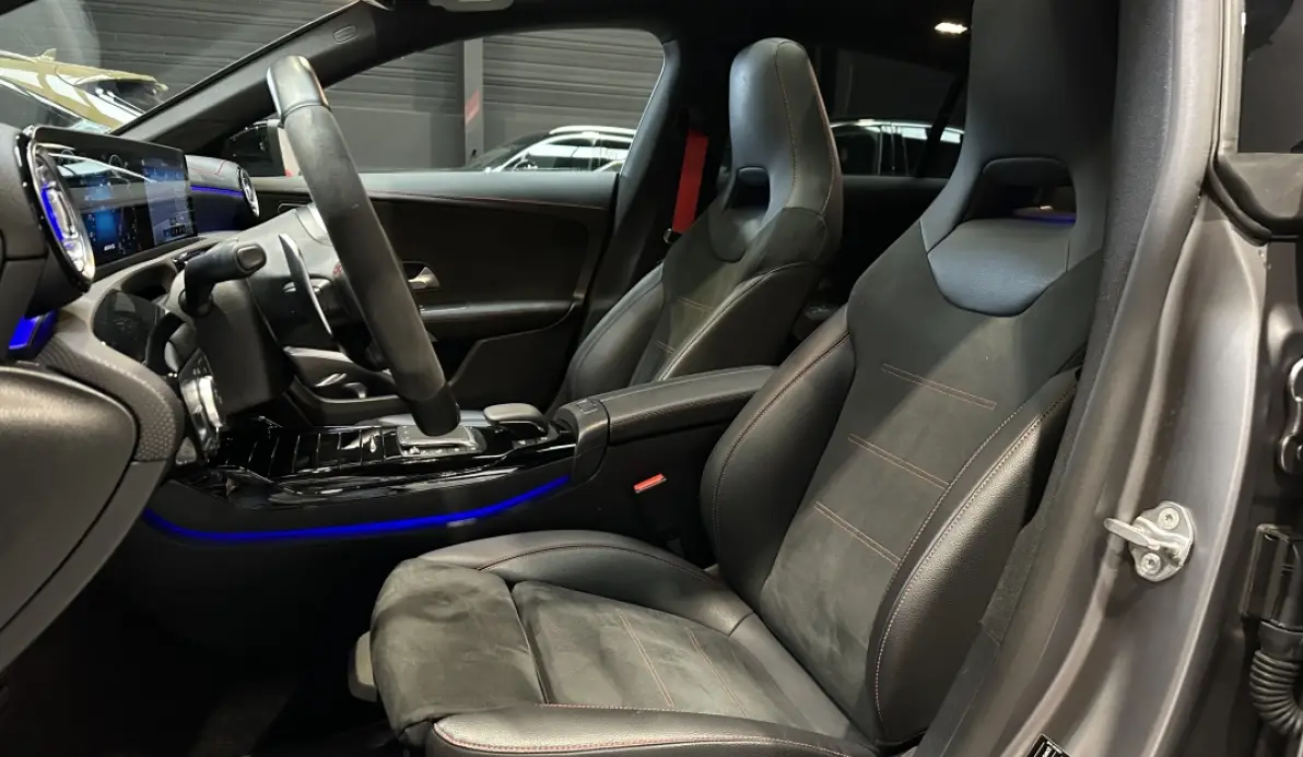 Mercedes CLA Shooting Brake  45s AMG Shooting brake 421 ch 4 Matic+