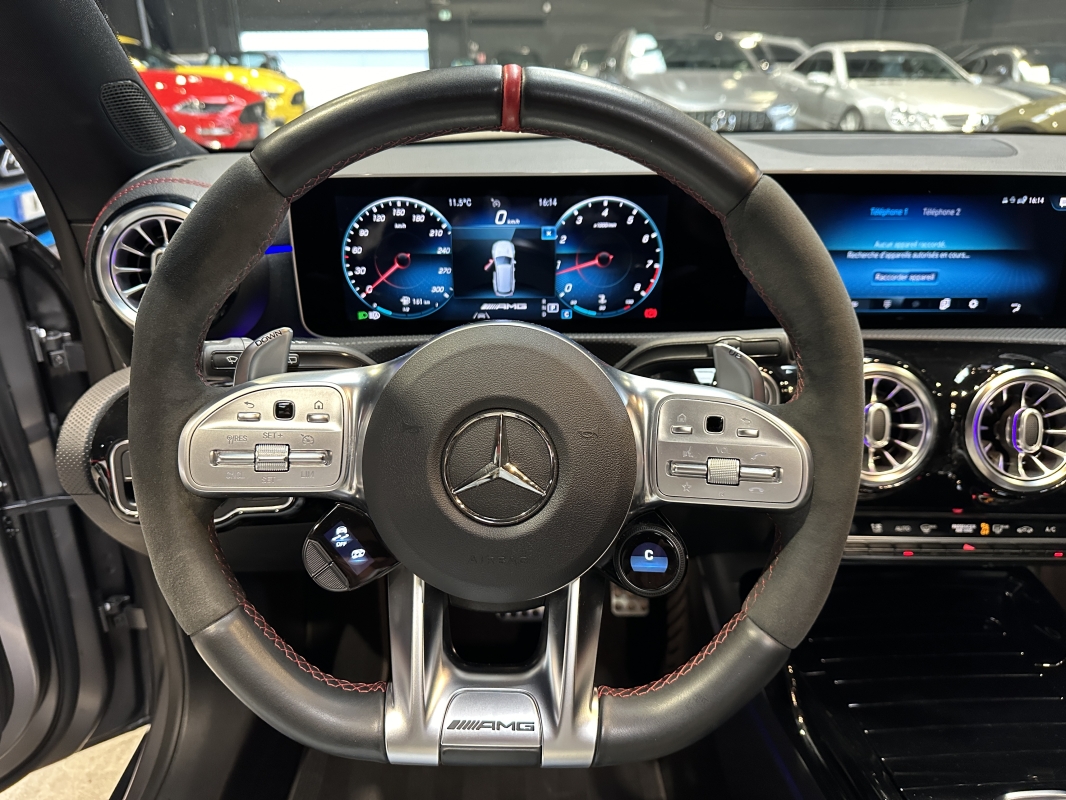 Mercedes CLA Shooting Brake  45s AMG Shooting brake 421 ch 4 Matic+
