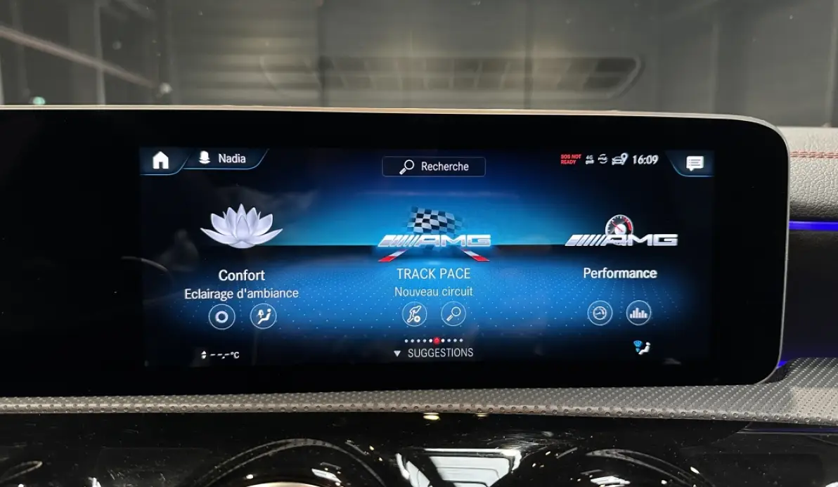 Mercedes CLA Shooting Brake  45s AMG Shooting brake 421 ch 4 Matic+