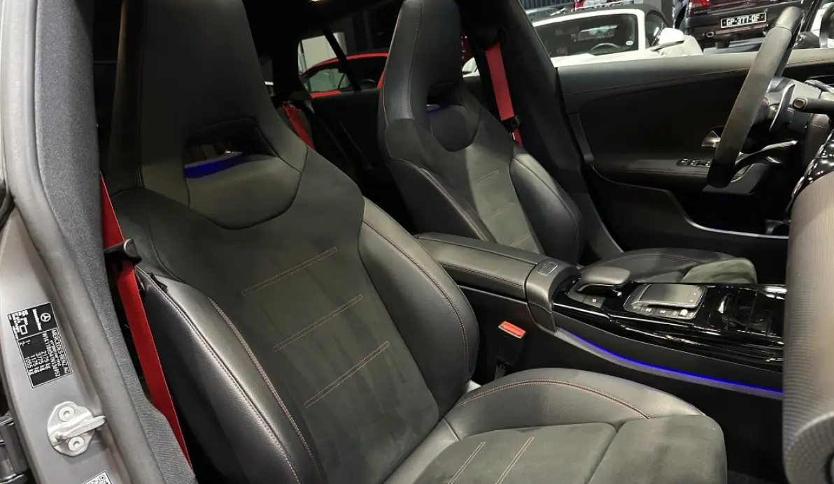 Mercedes CLA Shooting Brake  45s AMG Shooting brake 421 ch 4 Matic+