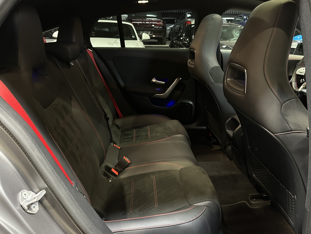 Mercedes CLA Shooting Brake  45s AMG Shooting brake 421 ch 4 Matic+
