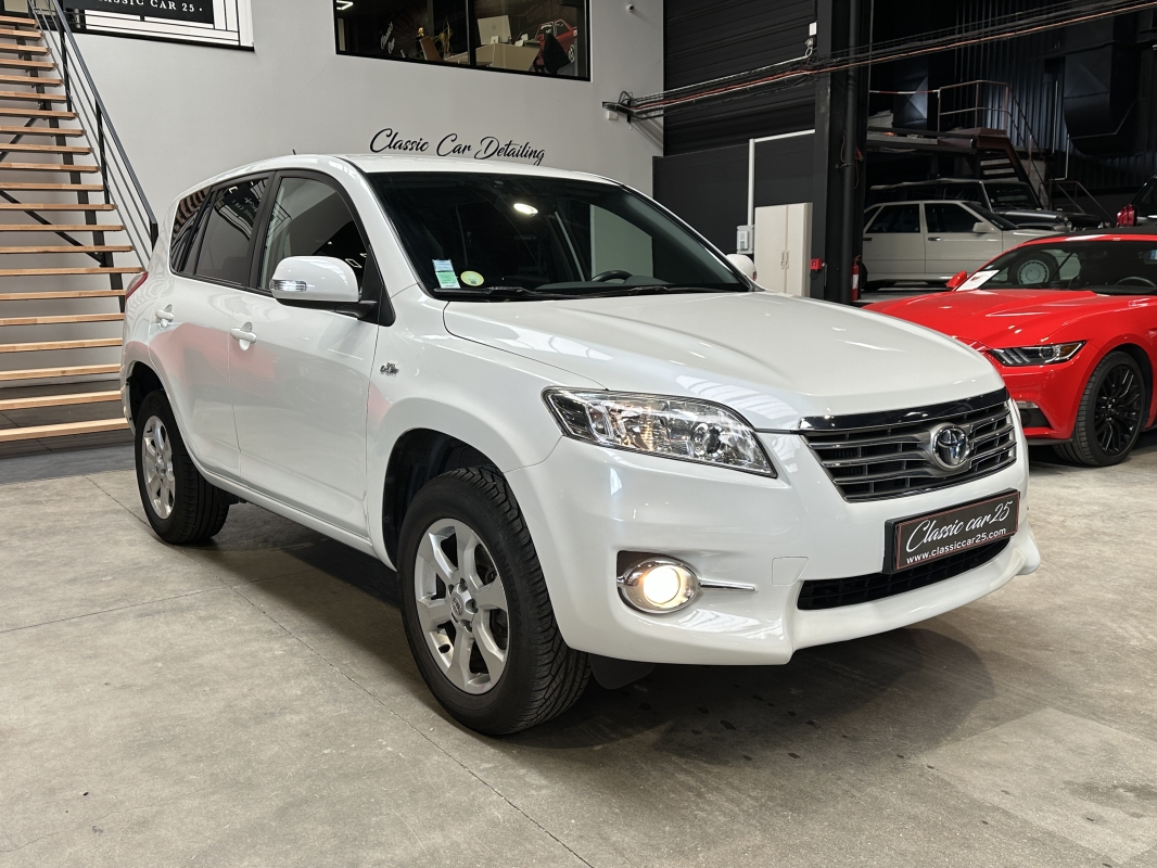 Toyota RAV4 150 D-CAT Life 4WD BVA