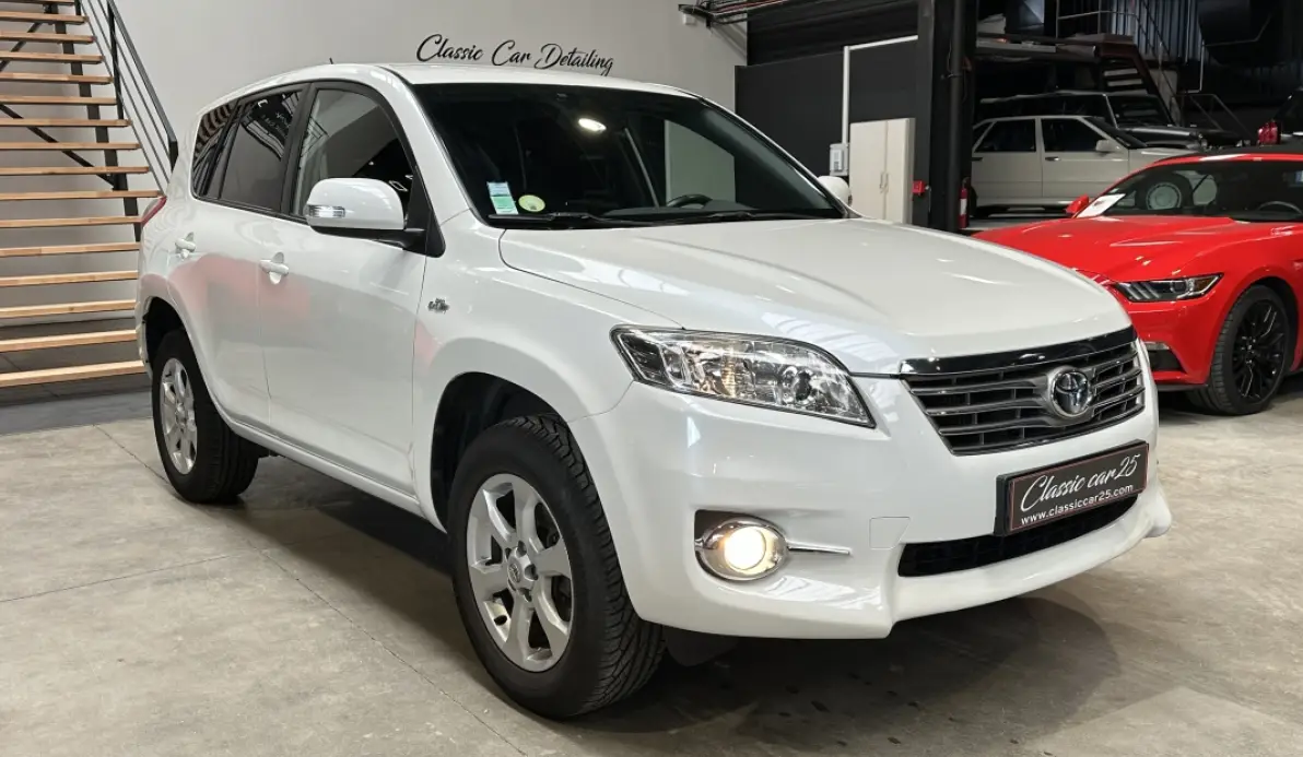 Toyota RAV4 150 D-CAT Life 4WD BVA