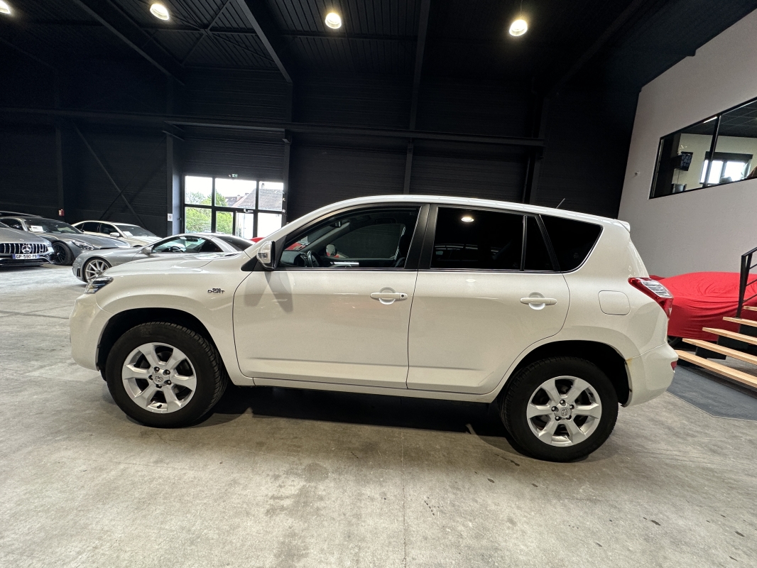 Toyota RAV4 150 D-CAT Life 4WD BVA