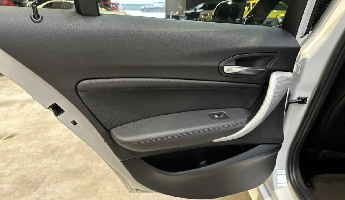 Bmw Série 1 116 d Pack M ext / int 116 ch BVA