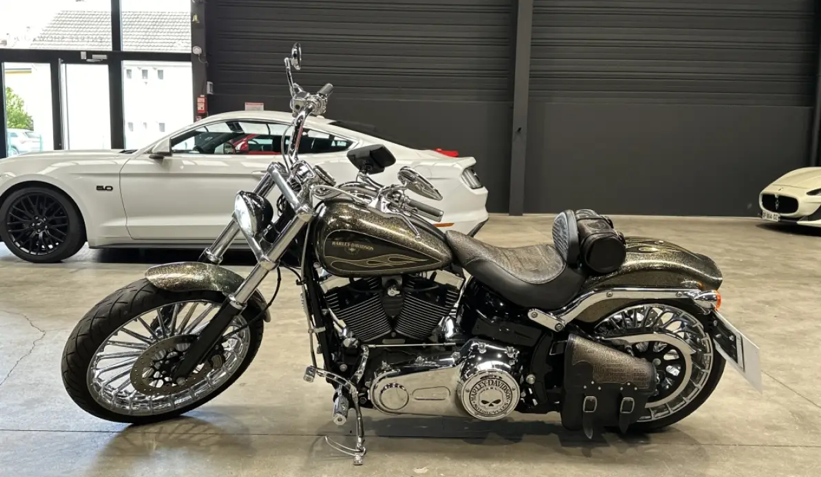 Harley davidson Softail Breakout  Softail Breakout 1690cc / FWSB