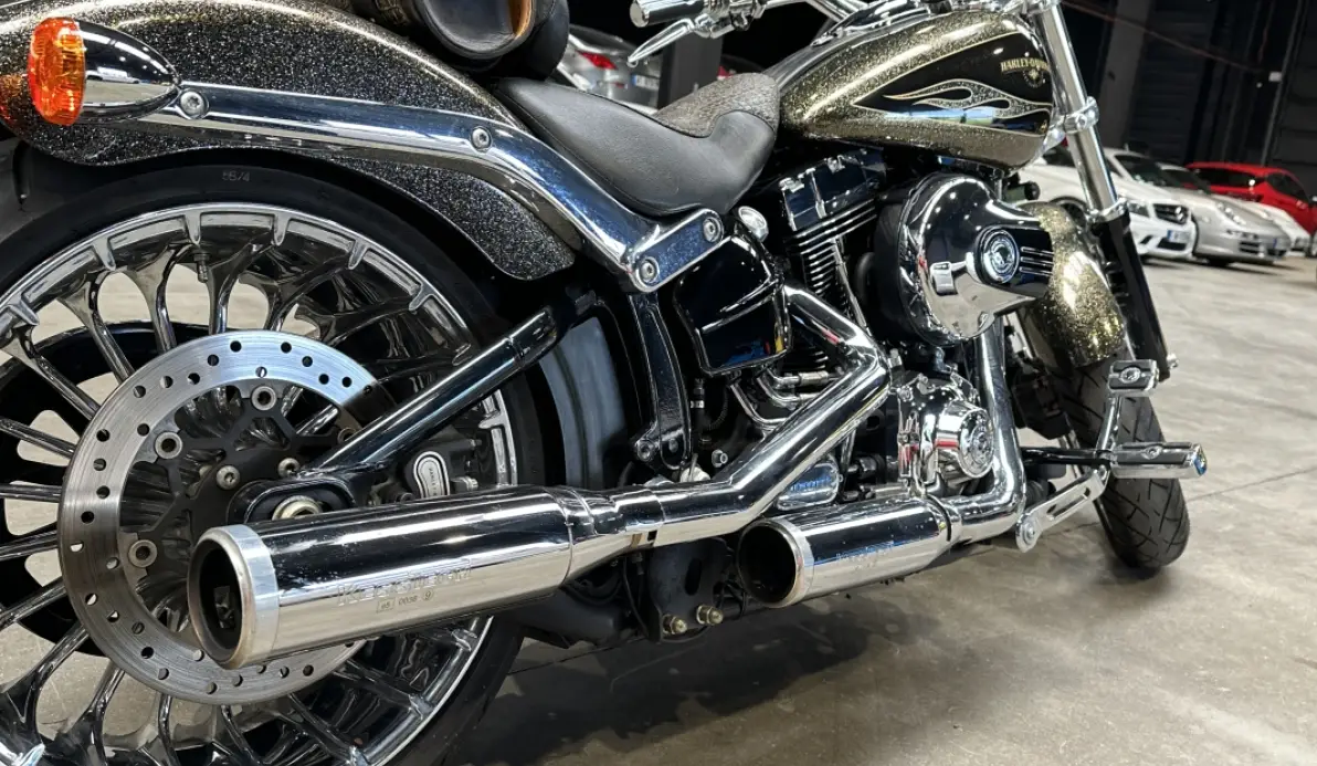 Harley davidson Softail Breakout  Softail Breakout 1690cc / FWSB