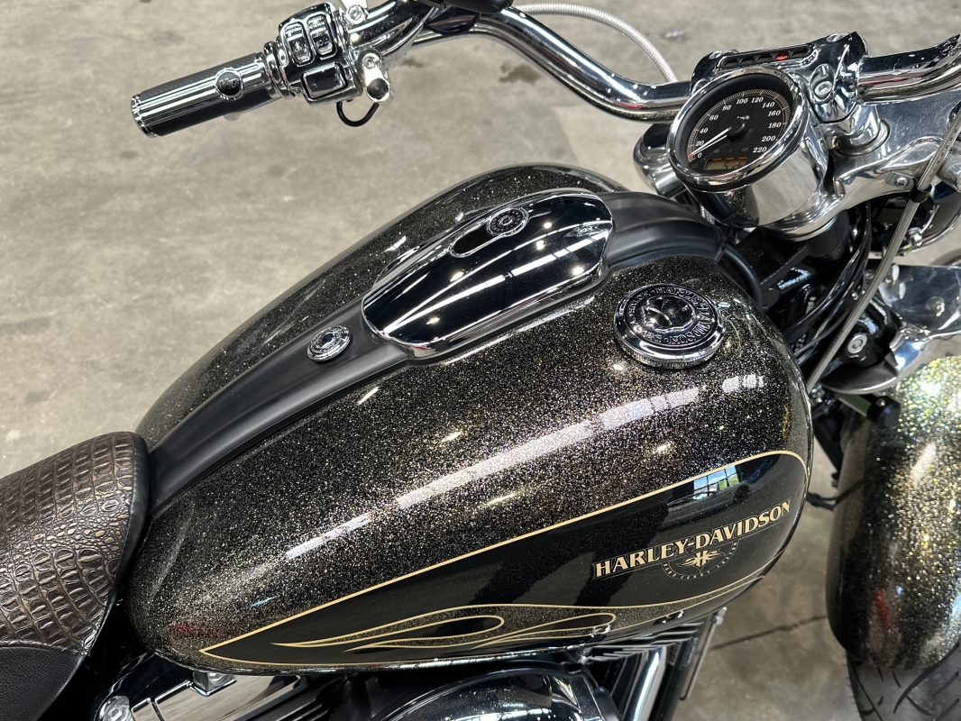 Harley davidson Softail Breakout  Softail Breakout 1690cc / FWSB