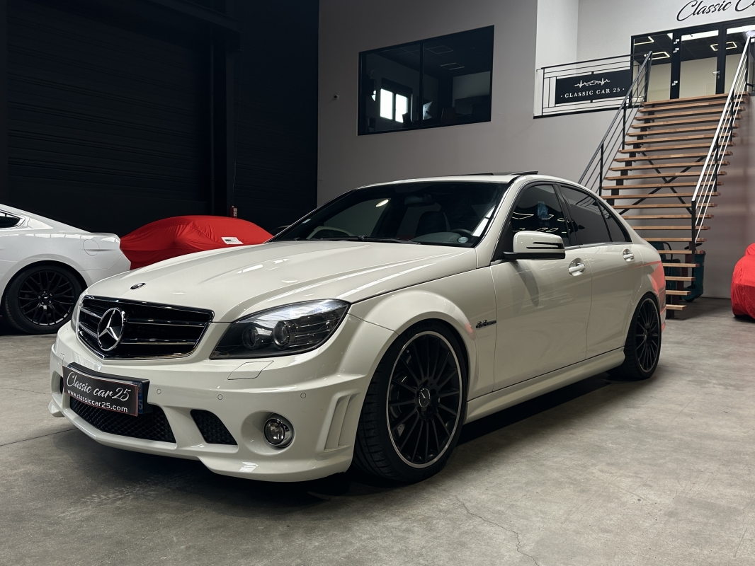 Mercedes Classe C 63 AMG Pack Performance 6.3L V8 487ch