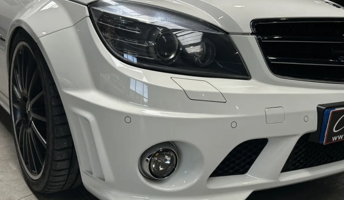 Mercedes Classe C 63 AMG 6.3L V8 487ch