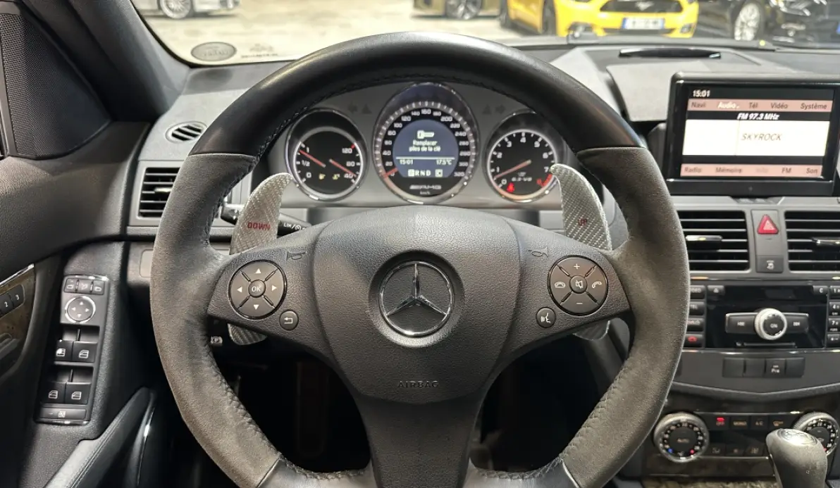 Mercedes Classe C 63 AMG Pack Performance 6.3L V8 487ch