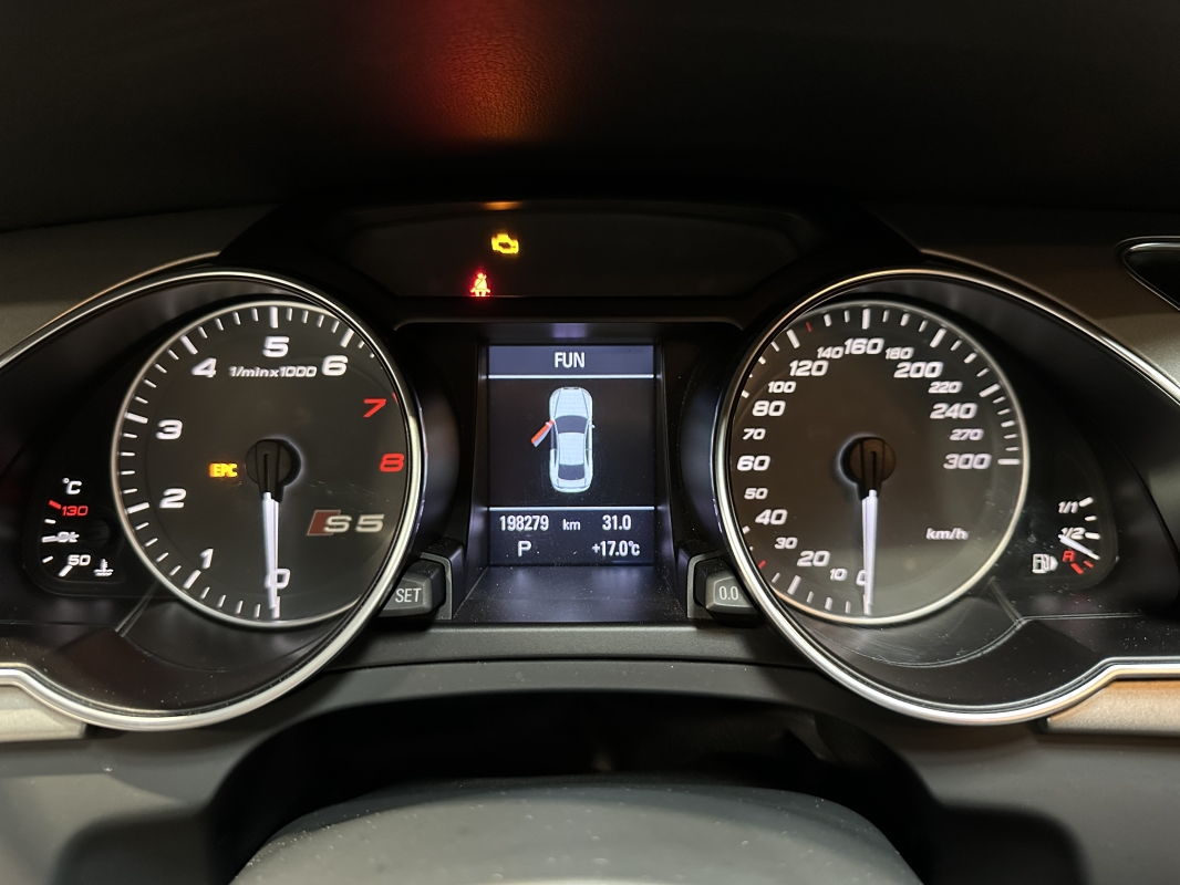 Audi S5 4.2 V8 FSI 354 ch Quattro Tiptronic