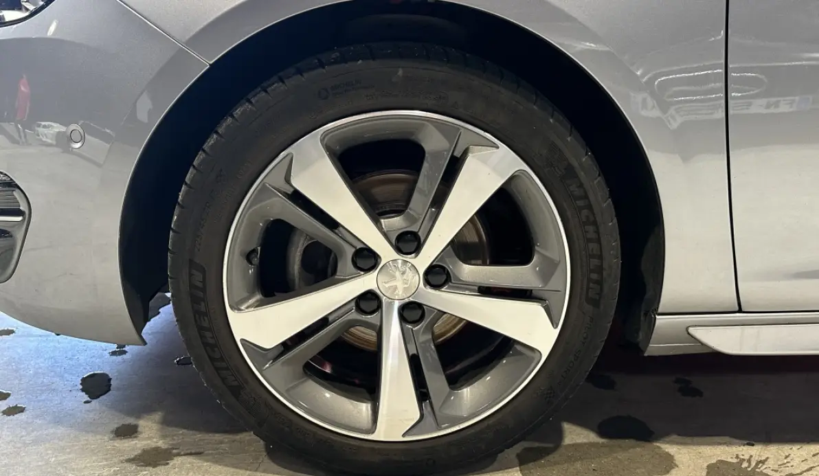 Peugeot 308 SW GT Line 1.6 BlueHDI 120 ch BVM
