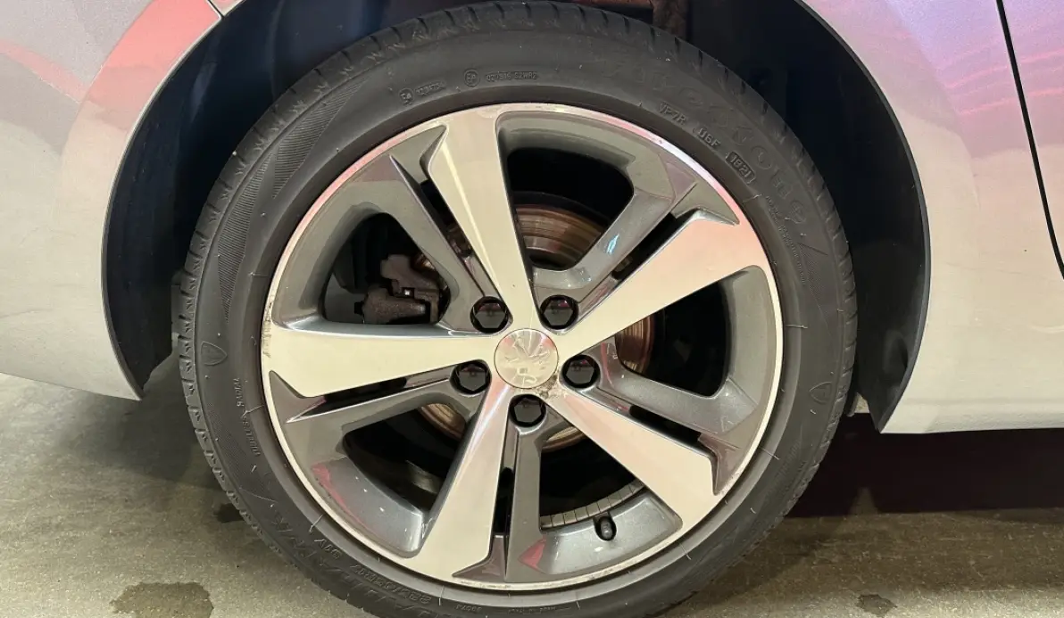 Peugeot 308 SW GT Line 1.6 BlueHDI 120 ch BVM