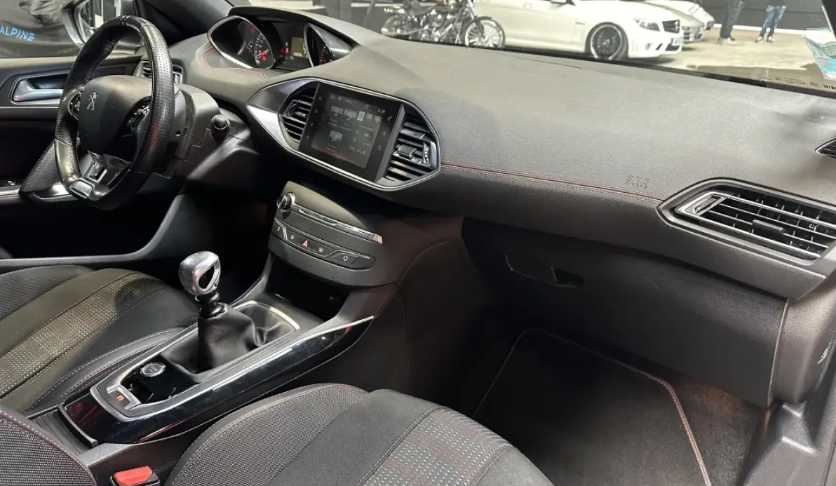 Peugeot 308 SW GT Line 1.6 BlueHDI 120 ch BVM