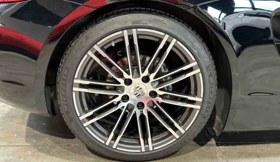 Porsche Cayman Black Edition Type 981 2.7 275 ch PDK
