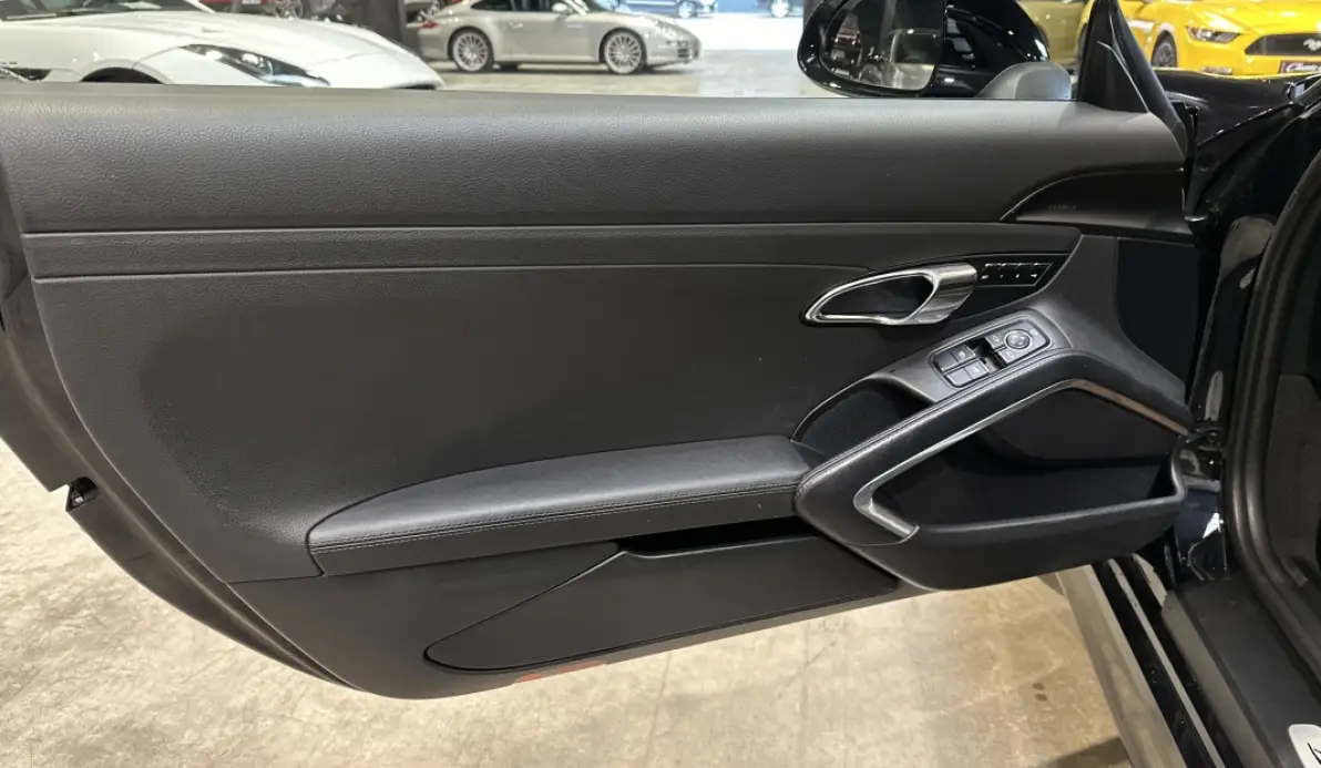 Porsche Cayman Black Edition Type 981 2.7 275 ch PDK