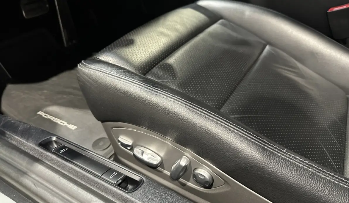 Porsche Cayman Black Edition Type 981 2.7 275 ch PDK