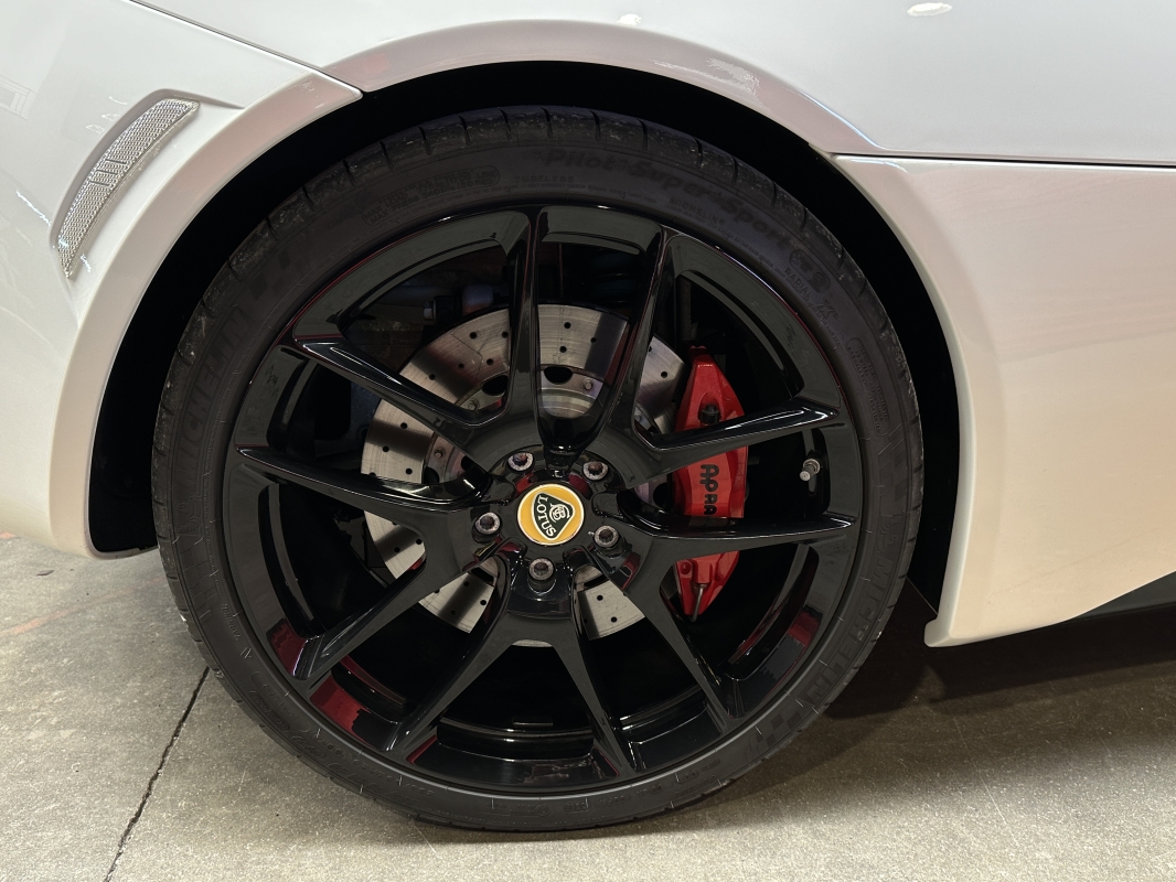 Lotus Evora 400 2+2 IPS 