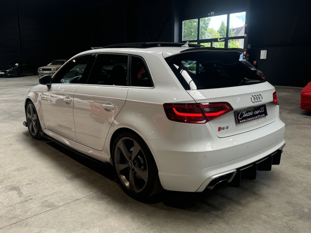 Audi RS3 2.5 TFSI 367 ch Quattro S tronic