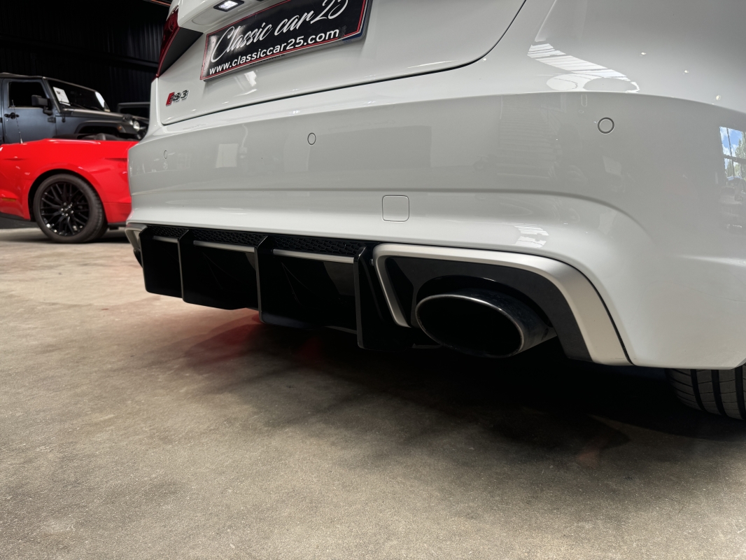Audi RS3 2.5 TFSI 367 ch Quattro S tronic