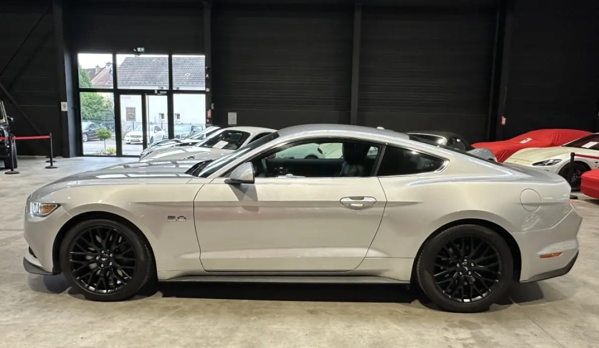 Ford Mustang GT Fastback 5.0 V8 421ch BVA