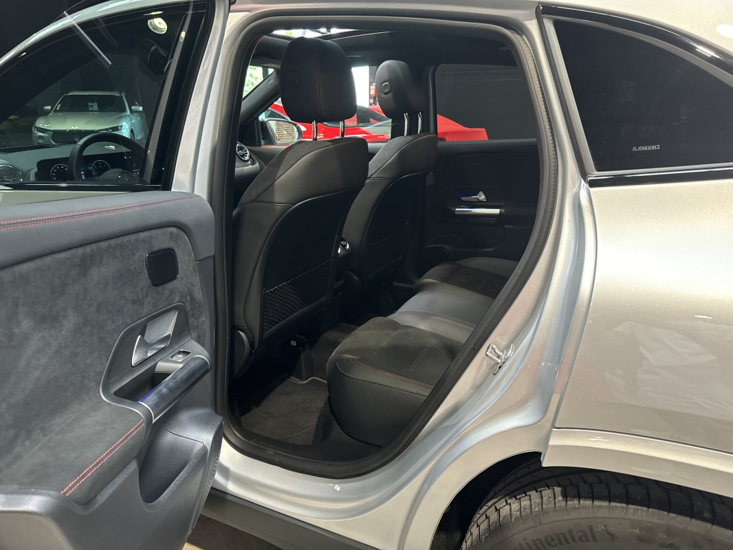 Mercedes GLA 200 d AMG Line 4 Matic 8G-DCT