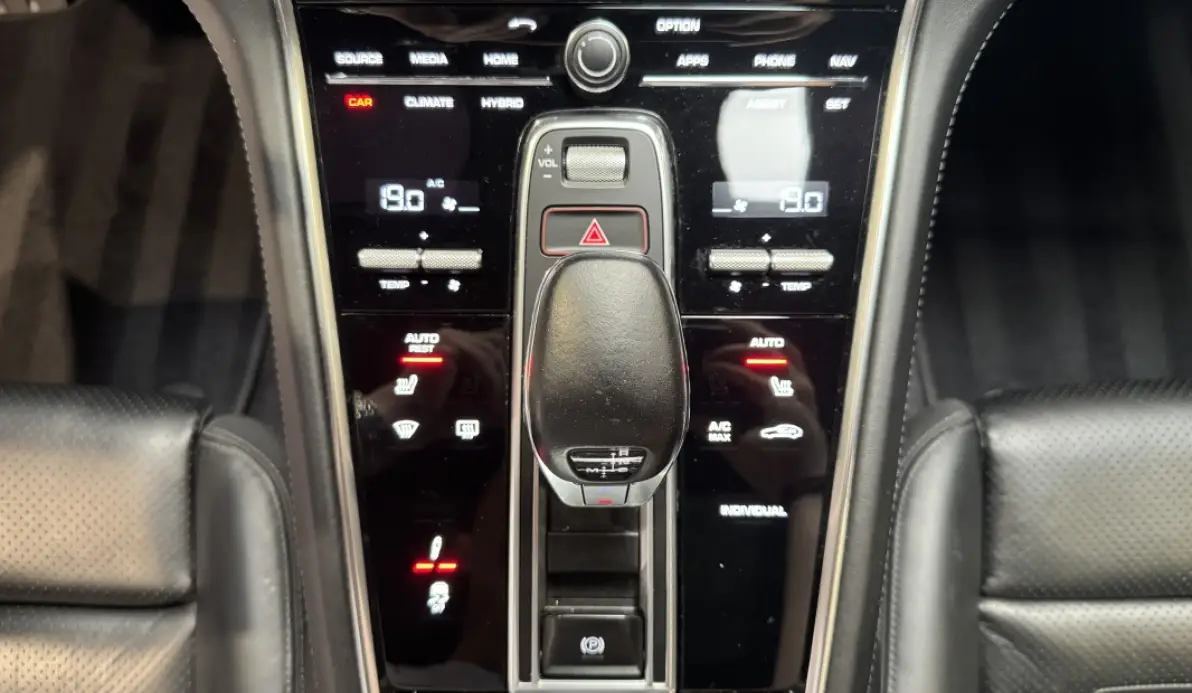 Porsche Panamera Porsche Panamera 4 460ch E-HYBRID
