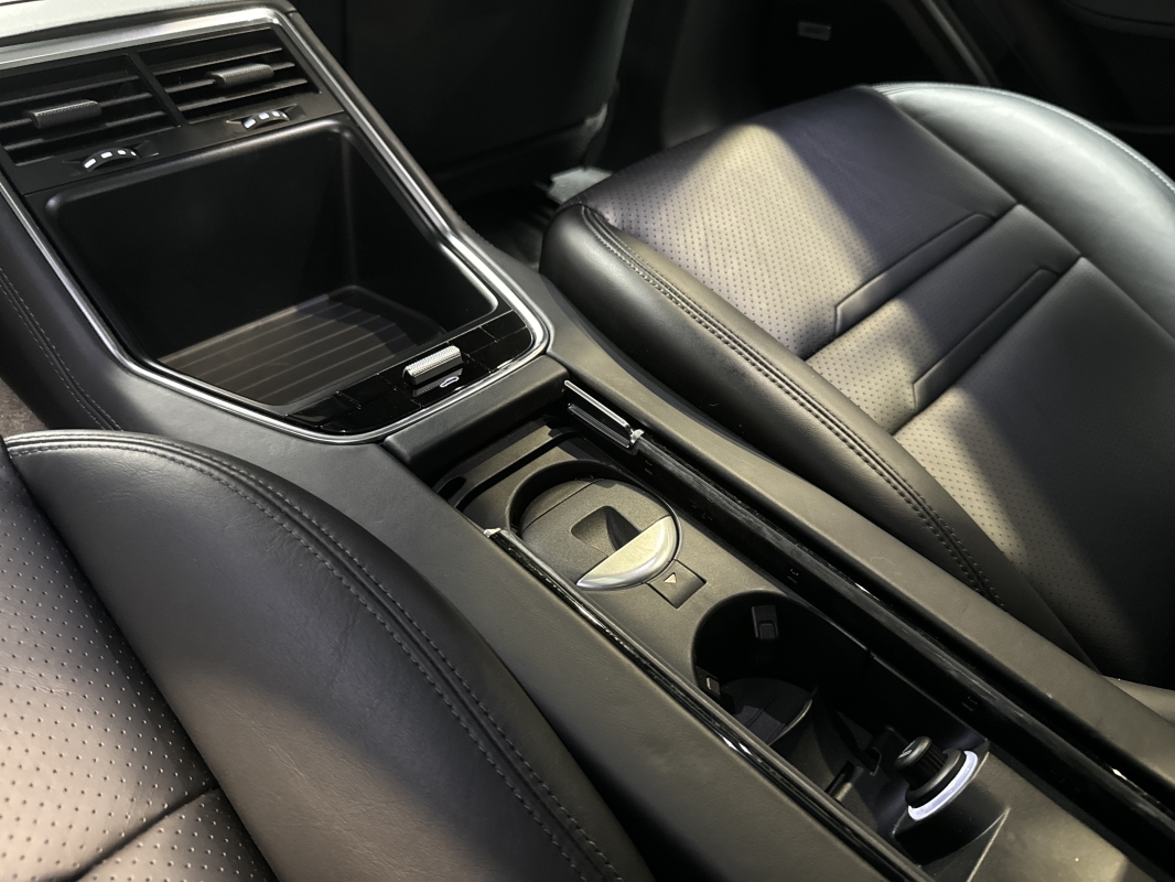 Porsche Panamera Porsche Panamera 4 460ch E-HYBRID