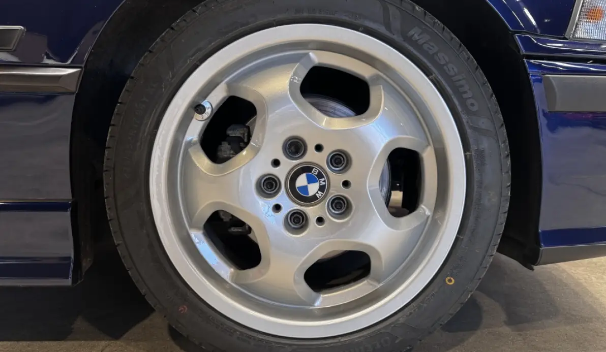 Bmw Série 3 325i E36 Cabriolet BVA