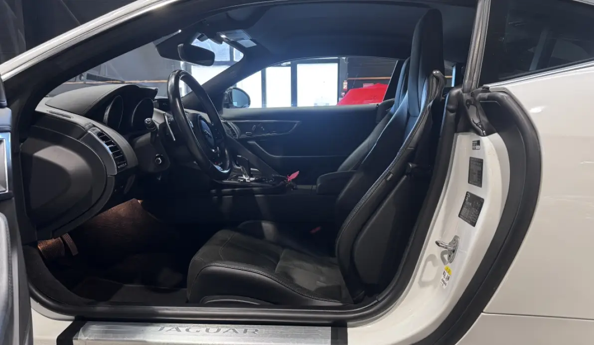 Jaguar F-Type 3.0 V6 SURALIMENTE 340CH BVA8